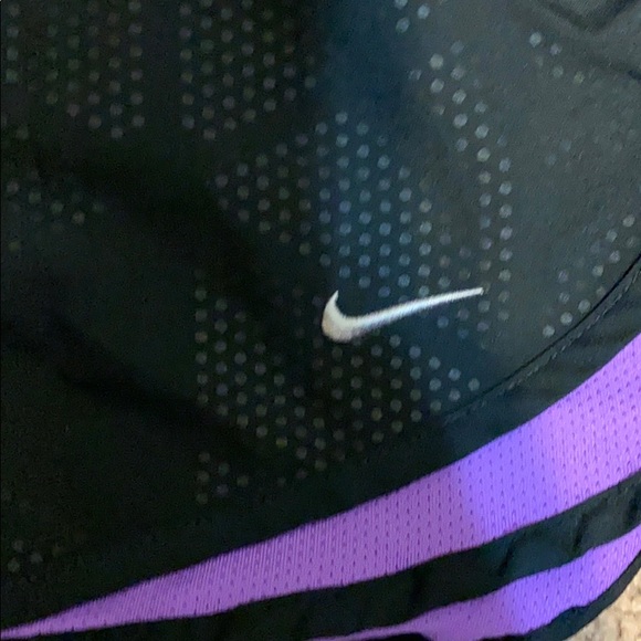 Nike dri fit shorts - Picture 2 of 3